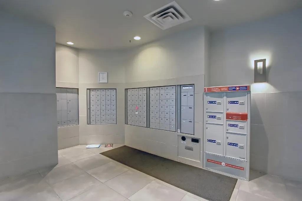 683 10 Street SW Calgary AB T2P 5G3