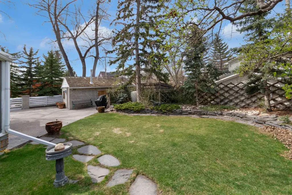 4615 14a Street SW Calgary AB T2T 3Y4