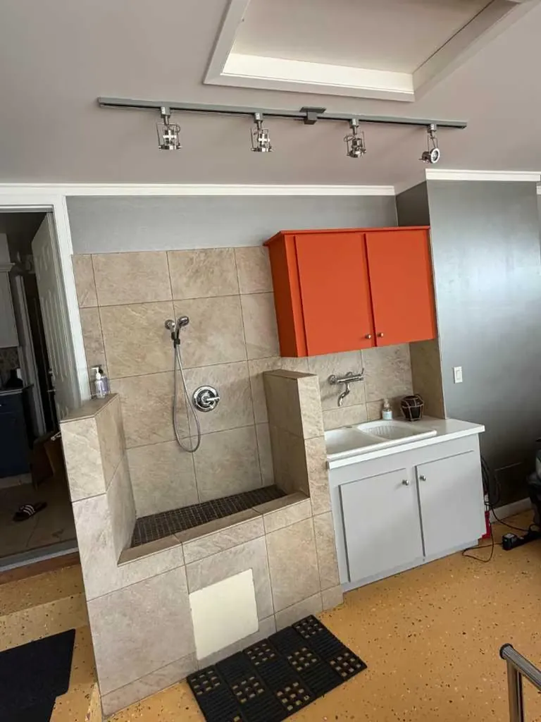 4615 14a Street SW Calgary AB T2T 3Y4