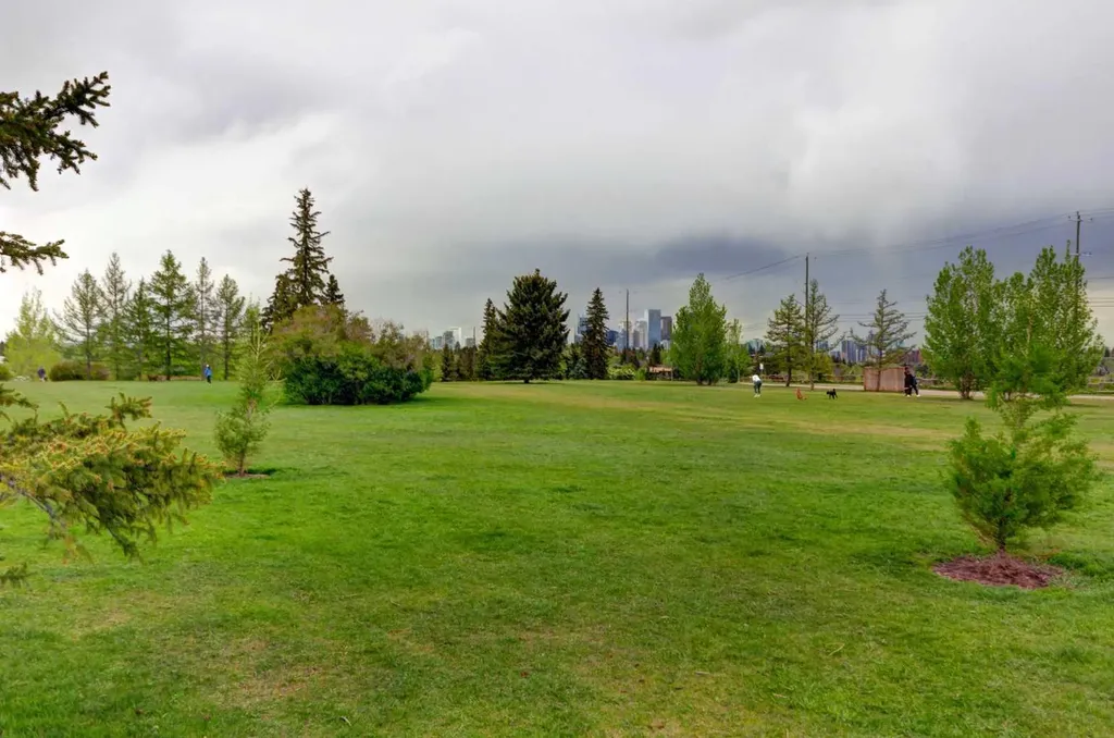 4615 14a Street SW Calgary AB T2T 3Y4