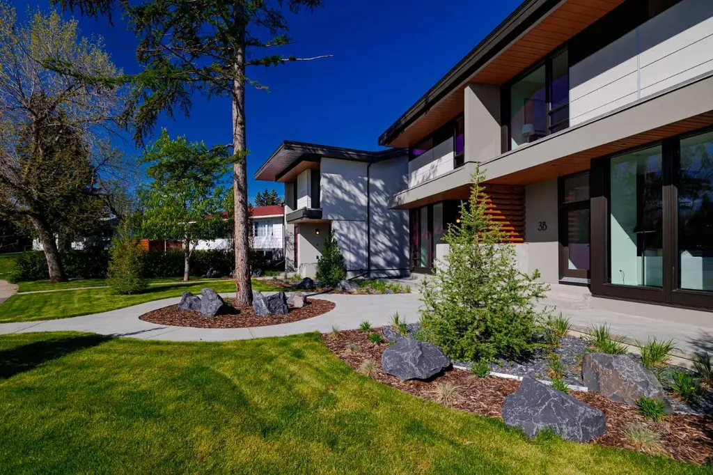 3B Willow Crescent SW Calgary AB T3C 3B8