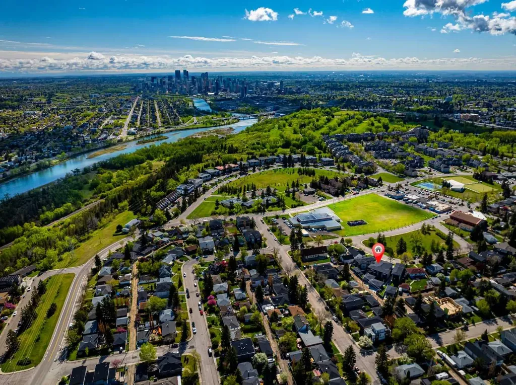 3B Willow Crescent SW Calgary AB T3C 3B8