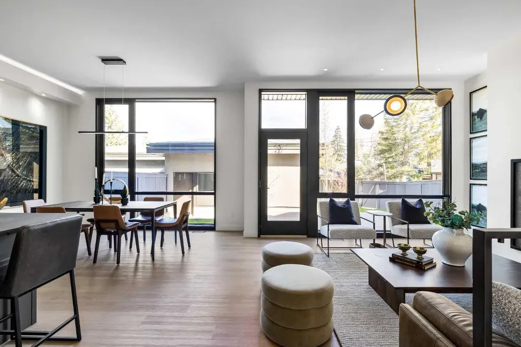 3B Willow Crescent SW Calgary AB T3C 3B8