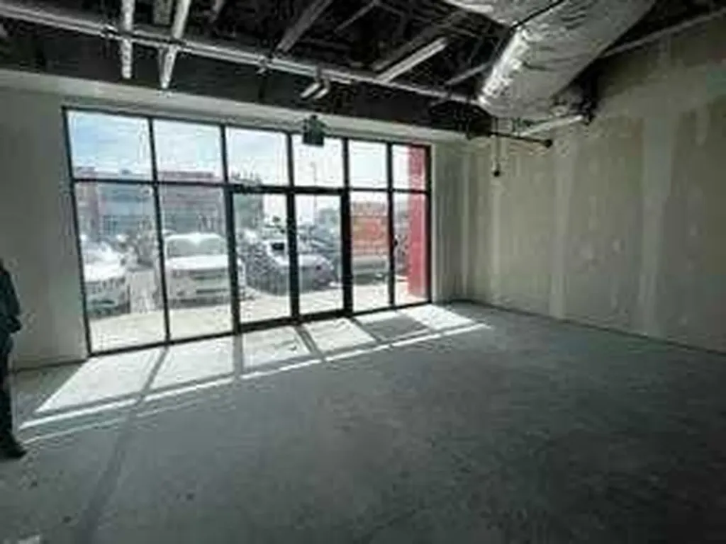4250 109 Avenue NE Calgary AB T3N 1Z3