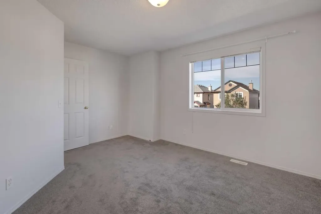 179 Saddlemead Green NE Calgary AB T3J 4M8