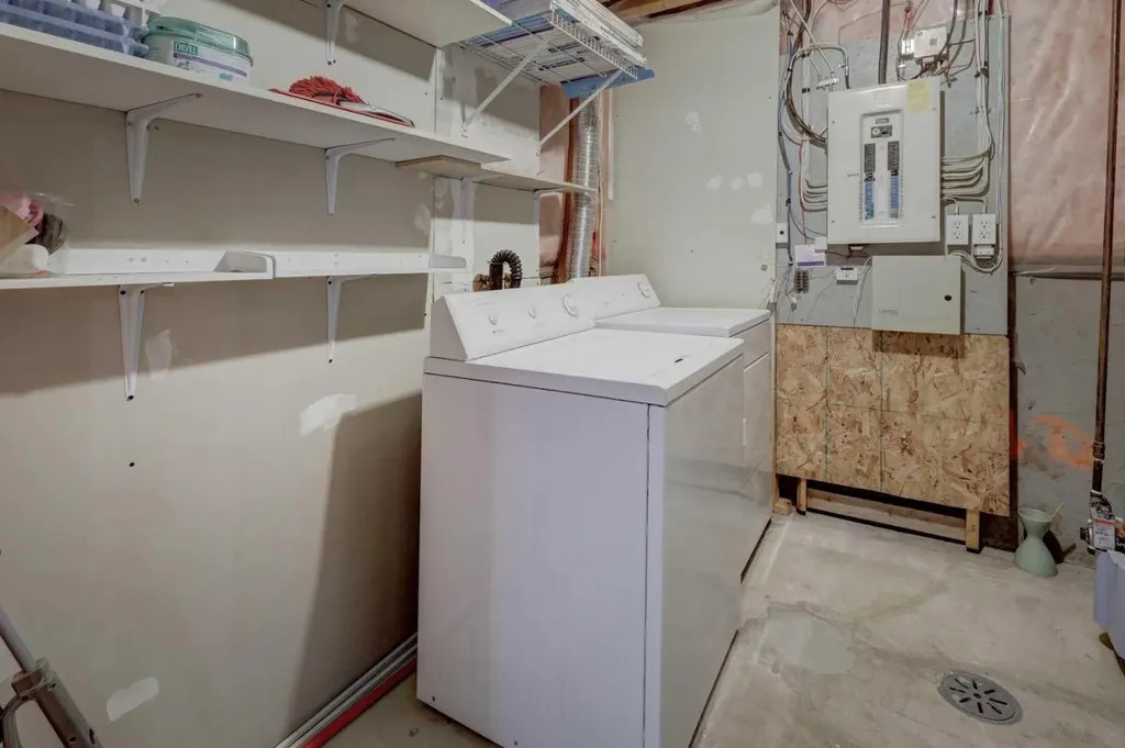 179 Saddlemead Green NE Calgary AB T3J 4M8