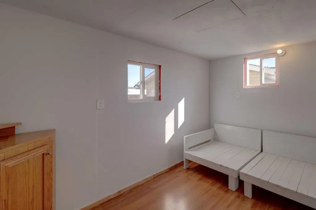 179 Saddlemead Green NE Calgary AB T3J 4M8