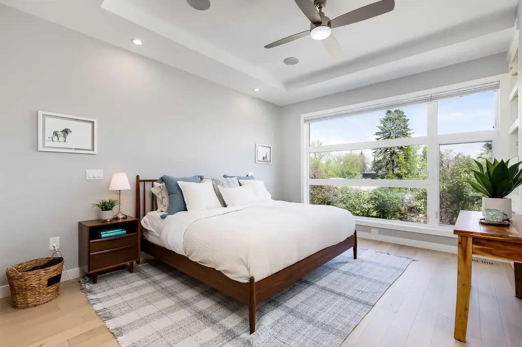 3205 Kinsale Road SW Calgary AB T3E 4S1
