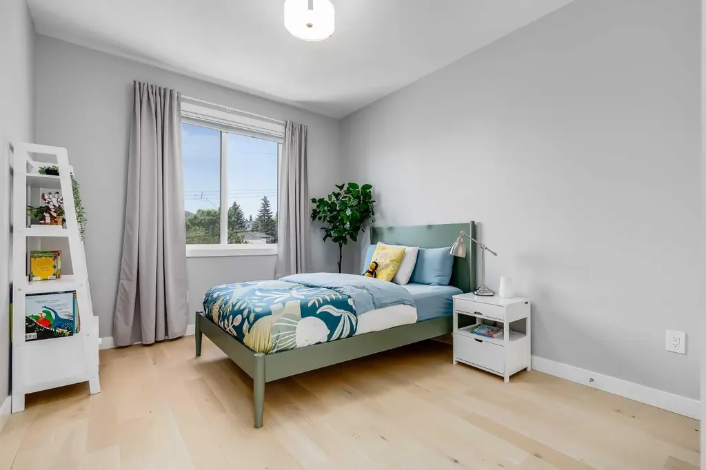 3205 Kinsale Road SW Calgary AB T3E 4S1