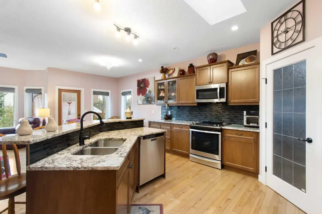 500 Harrison Court Crossfield AB T0M 0S0