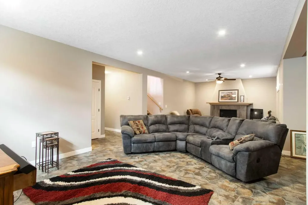 500 Harrison Court Crossfield AB T0M 0S0