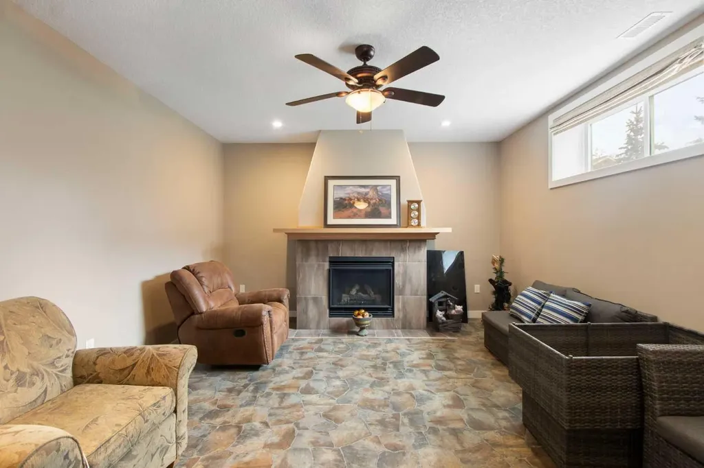 500 Harrison Court Crossfield AB T0M 0S0