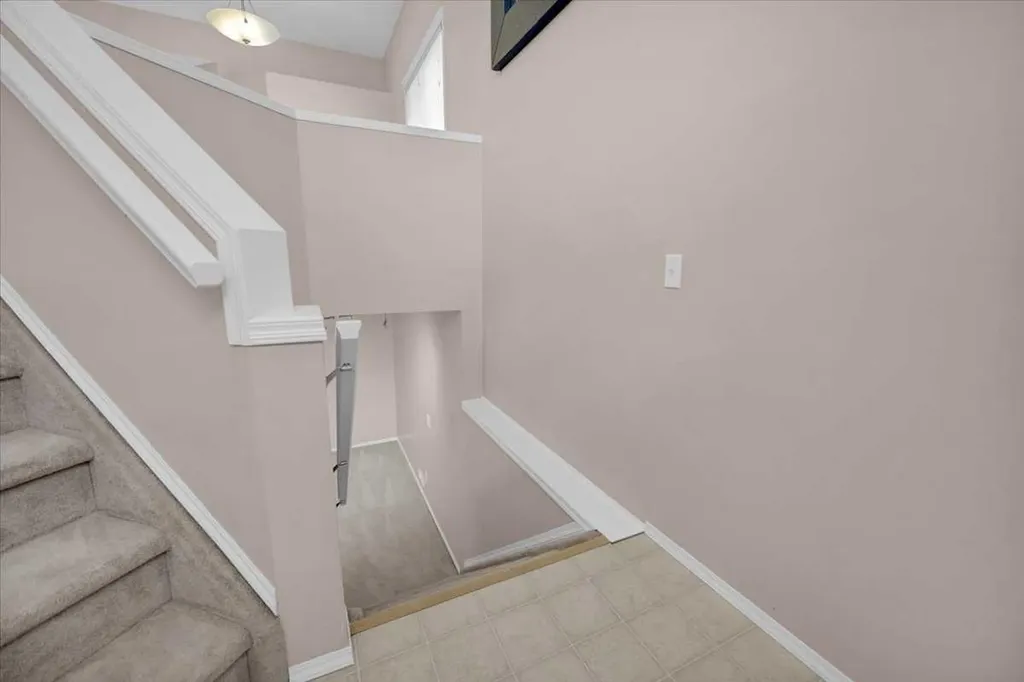 231 Tuscany Drive NW Calgary AB T3L 2H9