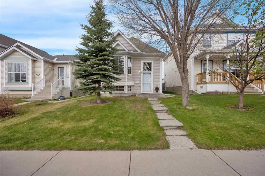 231 Tuscany Drive NW Calgary AB T3L 2H9