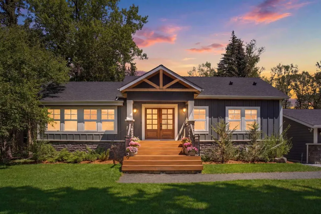 7136 Bow Crescent NW Calgary AB T3B 2B9