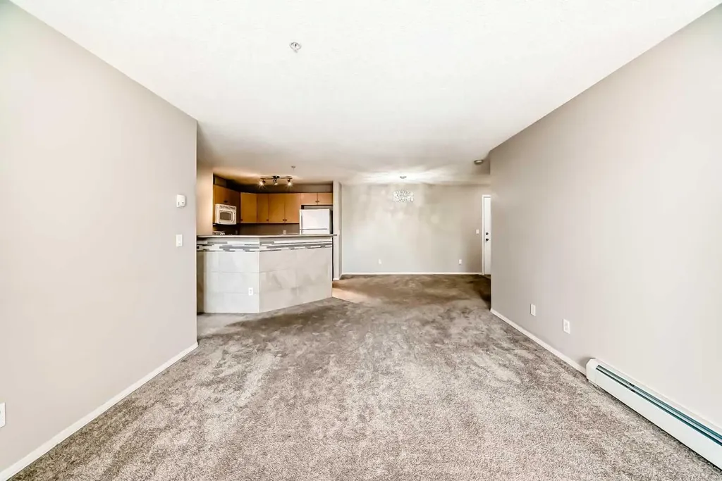 10 Prestwick Bay SE Calgary AB T2Z 0E6