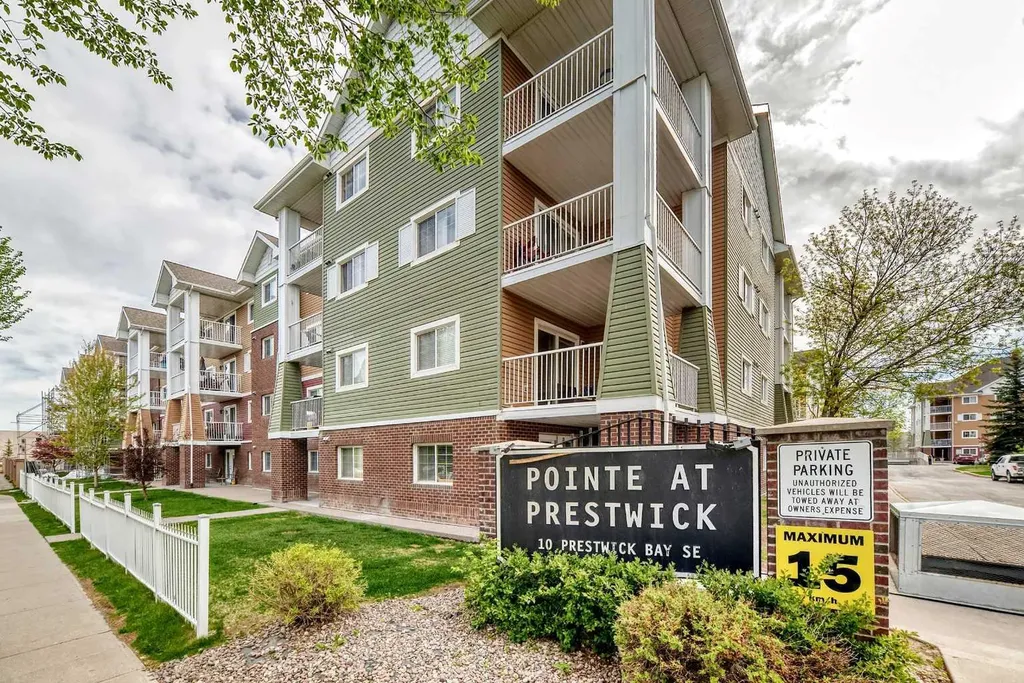 10 Prestwick Bay SE Calgary AB T2Z 0E6