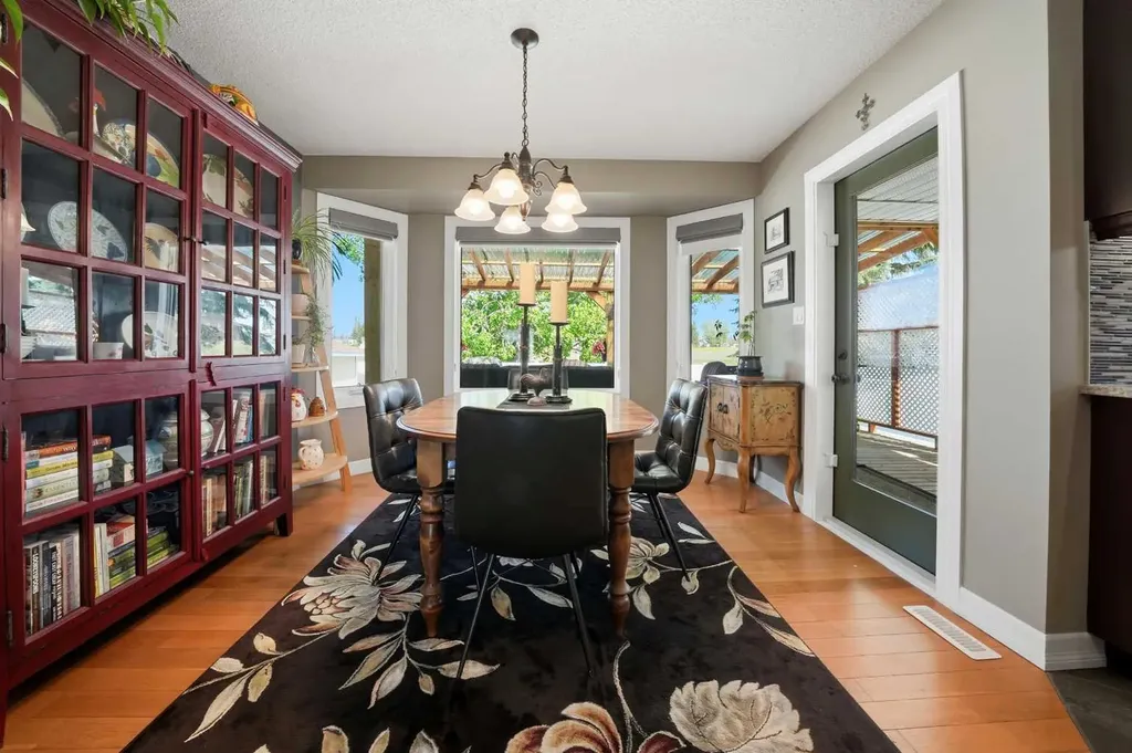 112 Denison Crescent Red Deer AB T4R 2G1