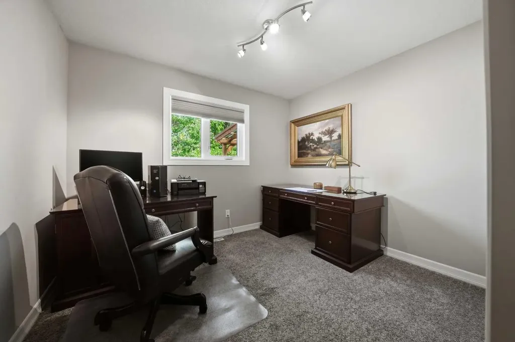 112 Denison Crescent Red Deer AB T4R 2G1