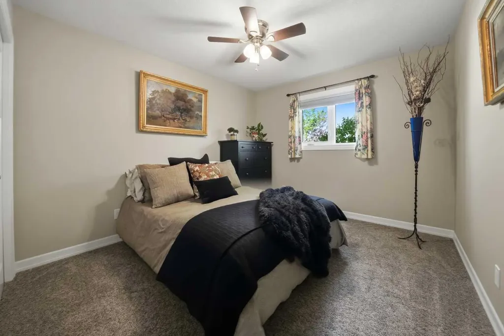 112 Denison Crescent Red Deer AB T4R 2G1