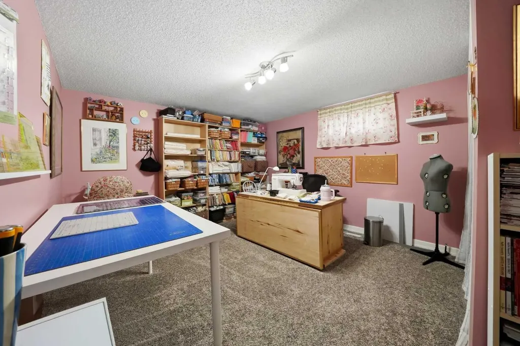 112 Denison Crescent Red Deer AB T4R 2G1
