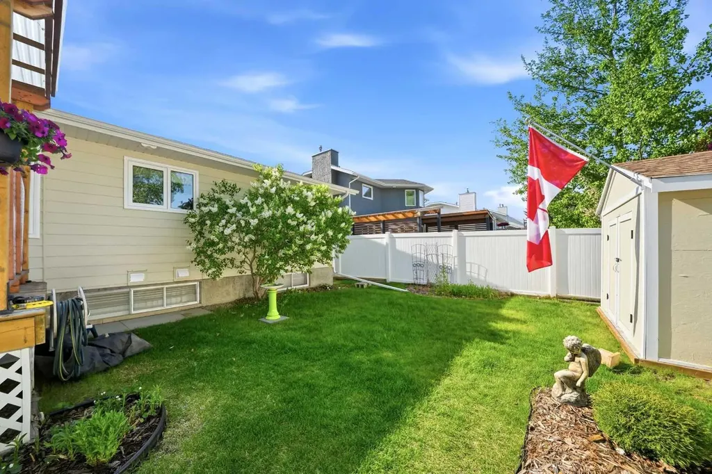 112 Denison Crescent Red Deer AB T4R 2G1