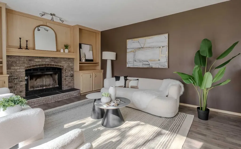 135 Canterbury Court SW Calgary AB T2W6C1