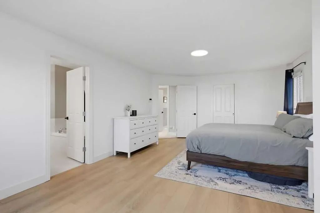 2727 6 Street NE Calgary AB T2E 8Y1