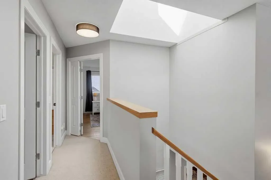 2727 6 Street NE Calgary AB T2E 8Y1