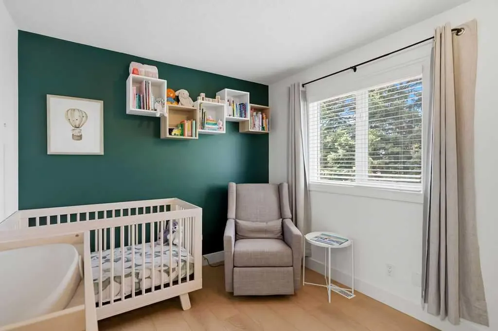 2727 6 Street NE Calgary AB T2E 8Y1