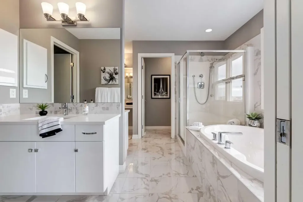 33 Evansglen Drive NW Calgary AB T3P0P4