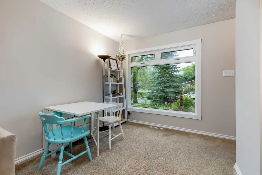 3112 42 Street SW Calgary AB T3E 3M3