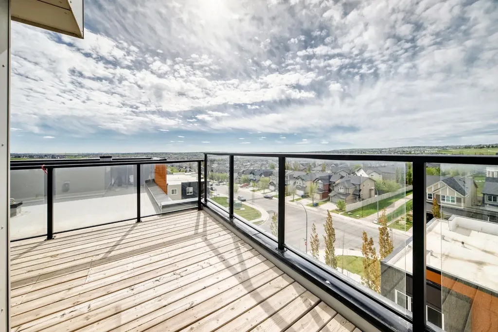 10 Kincora Glen Park NW Calgary AB T3R 1K1