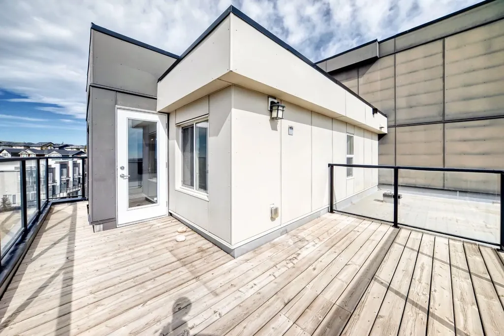 10 Kincora Glen Park NW Calgary AB T3R 1K1
