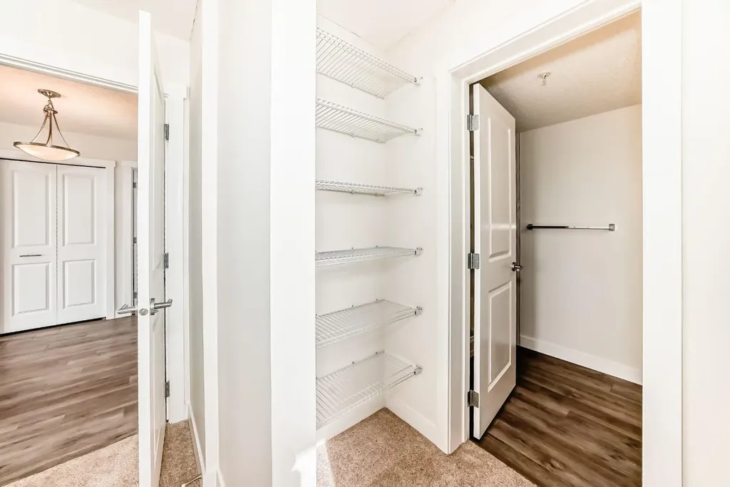 10 Kincora Glen Park NW Calgary AB T3R 1K1