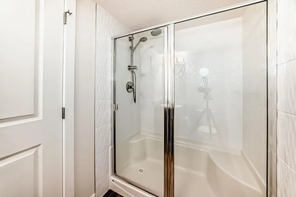 10 Kincora Glen Park NW Calgary AB T3R 1K1