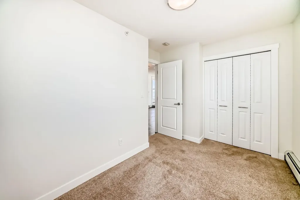 10 Kincora Glen Park NW Calgary AB T3R 1K1