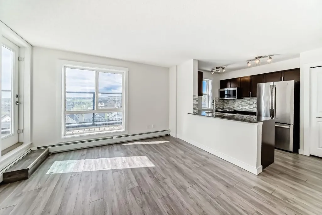 10 Kincora Glen Park NW Calgary AB T3R 1K1
