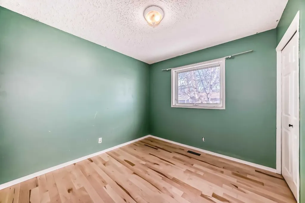 50 Green Meadow Drive Strathmore AB T1P1H2