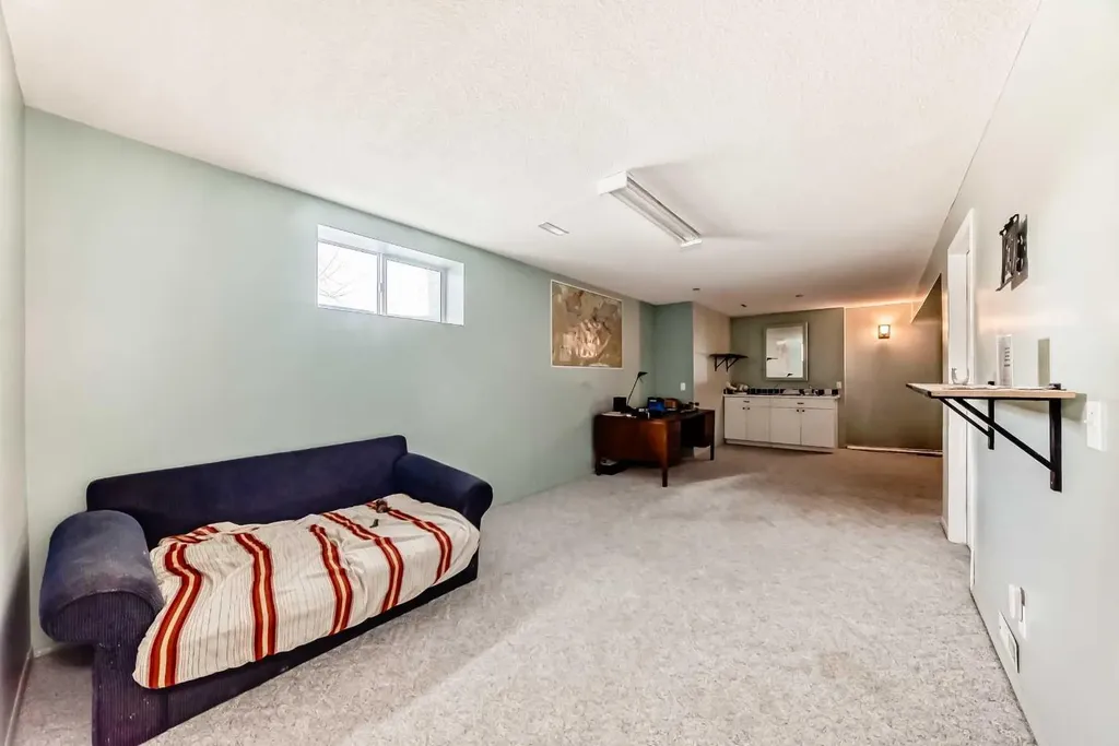 50 Green Meadow Drive Strathmore AB T1P1H2