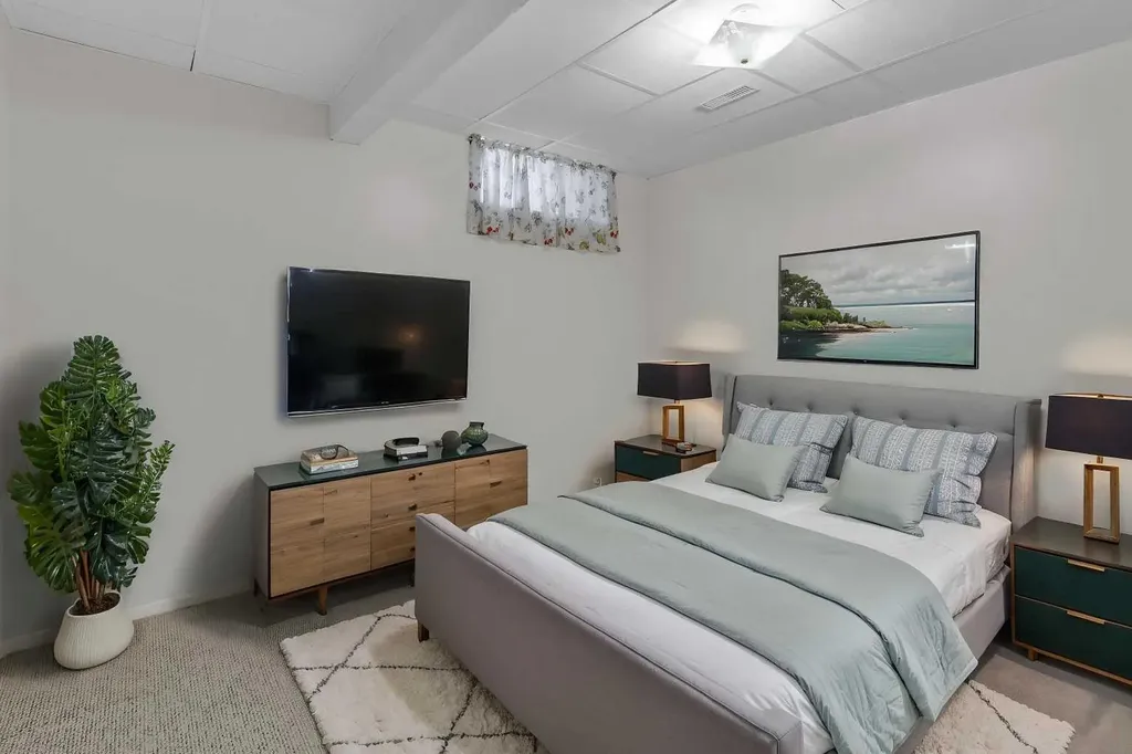 326 9 Street Beiseker AB T0M 0G0