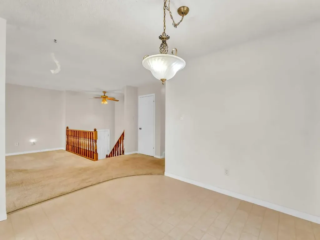 39 Rae Crescent SE Medicine Hat AB T1B3A2