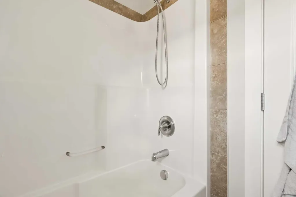 150 Crystal Green Drive Okotoks AB T1S 0C8