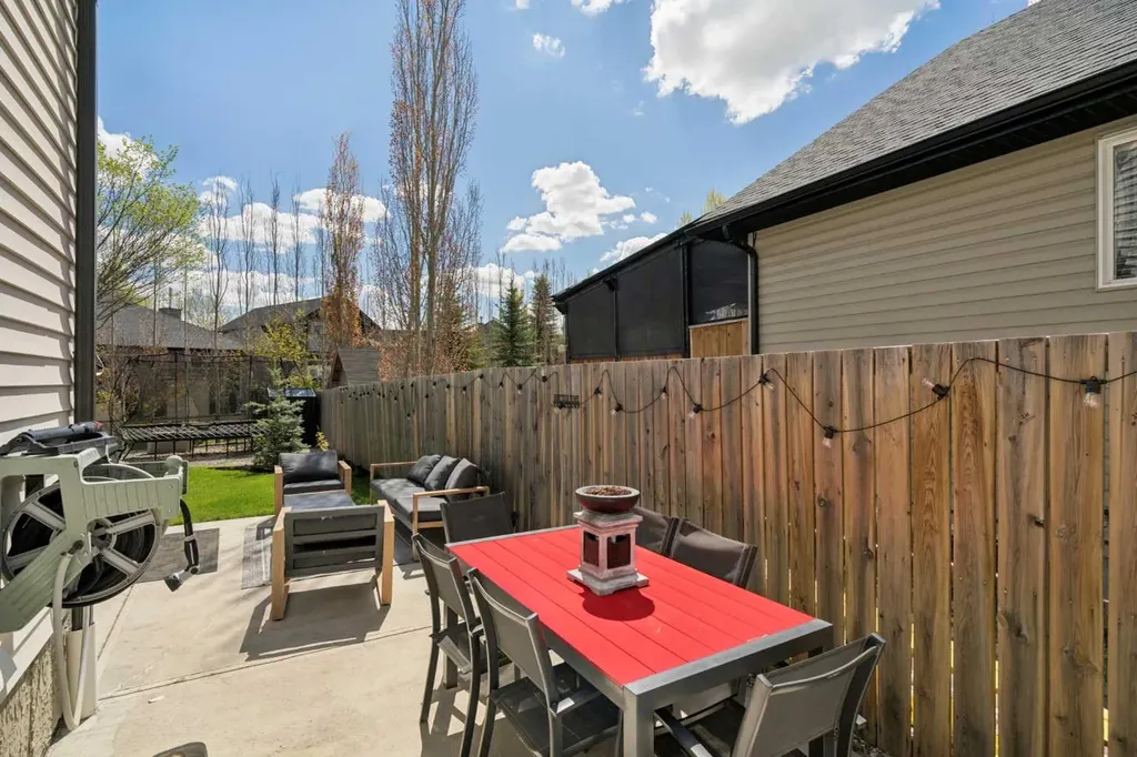 150 Crystal Green Drive Okotoks AB T1S 0C8