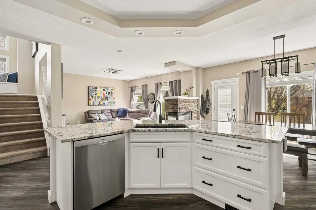 150 Crystal Green Drive Okotoks AB T1S 0C8