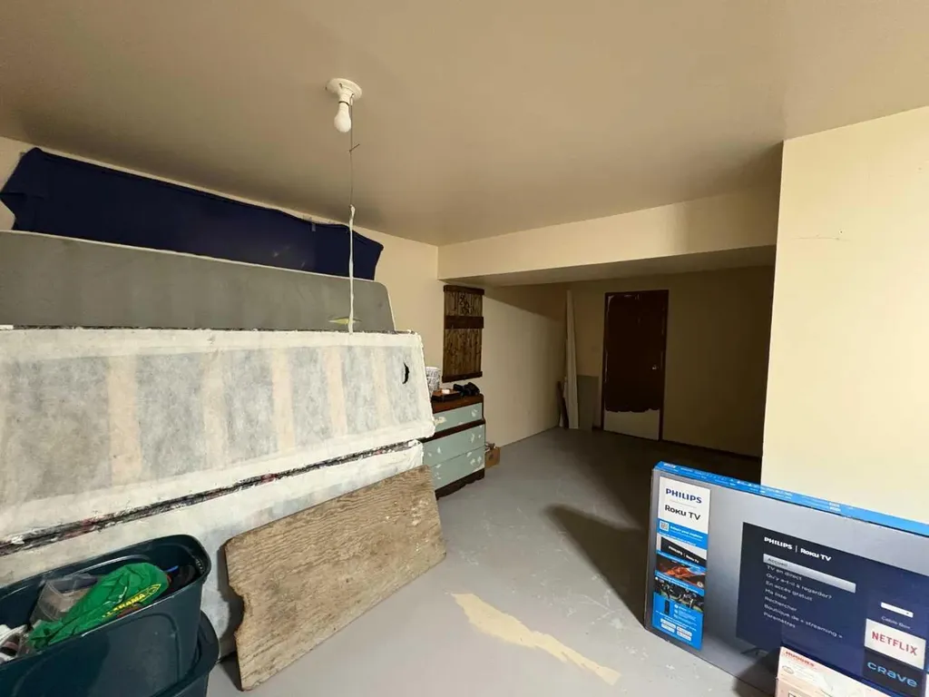 5602 47 Avenue W Forestburg AB T0B 1N0