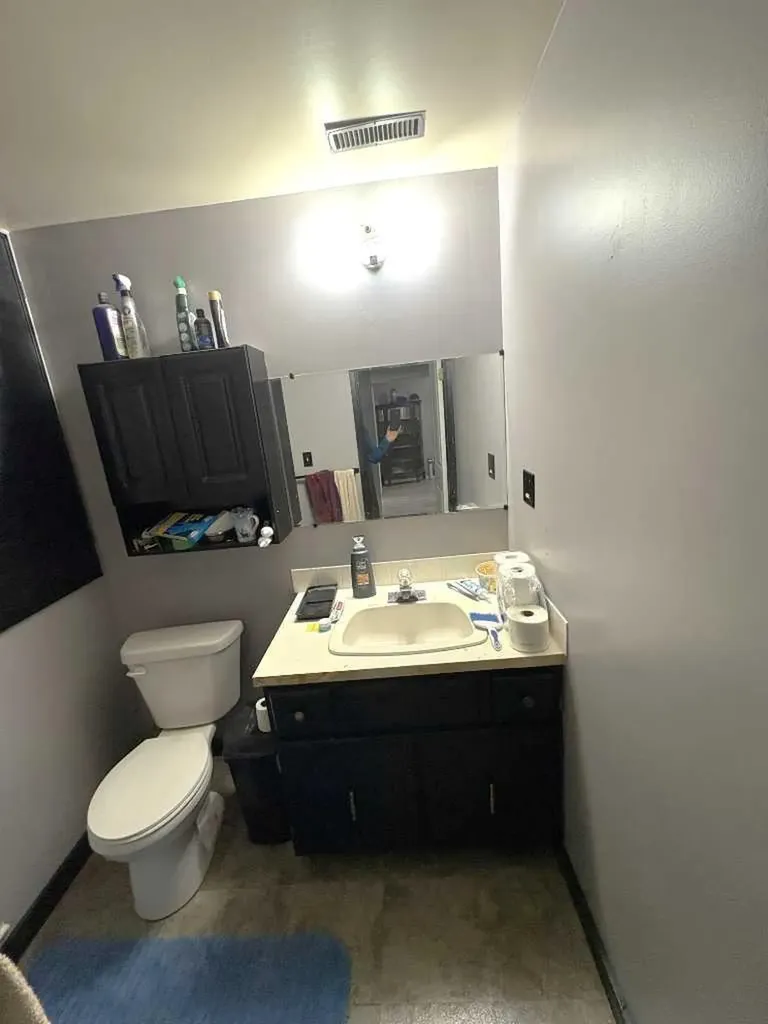 5602 47 Avenue W Forestburg AB T0B 1N0