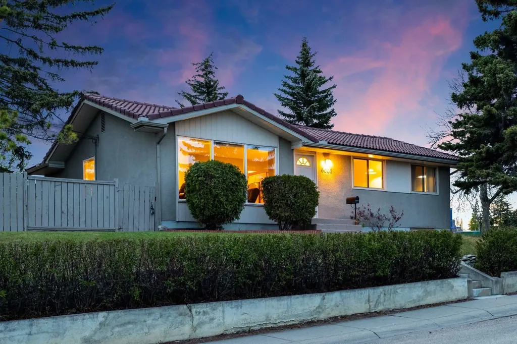 6003 Legsby Road SW Calgary AB T3E 5G5