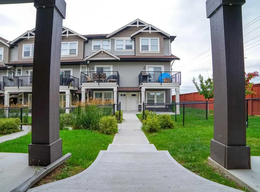 280 Williamstown Close NW Airdrie AB T4B 4B6