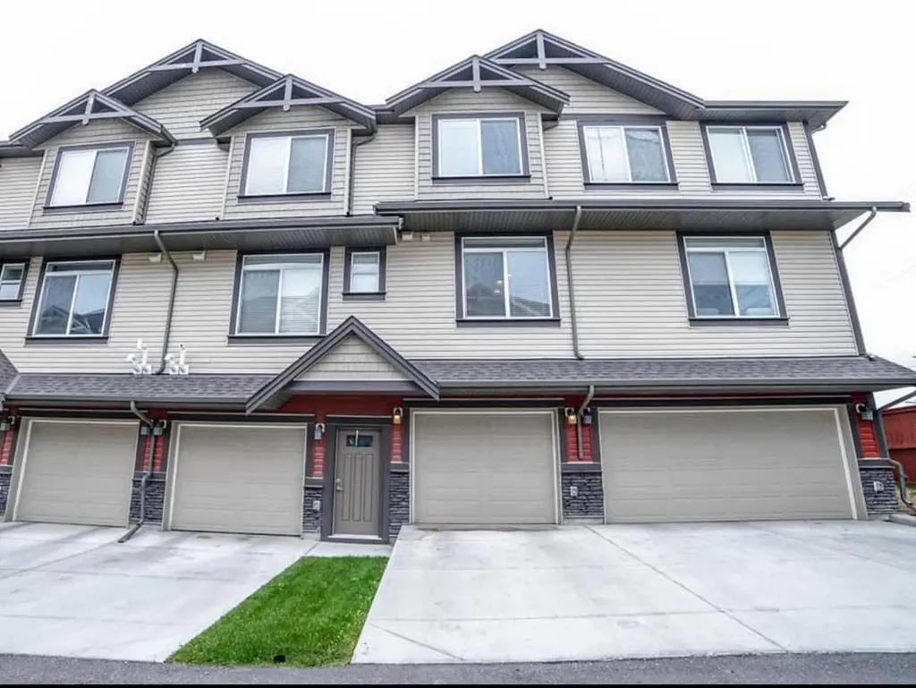280 Williamstown Close NW Airdrie AB T4B 4B6